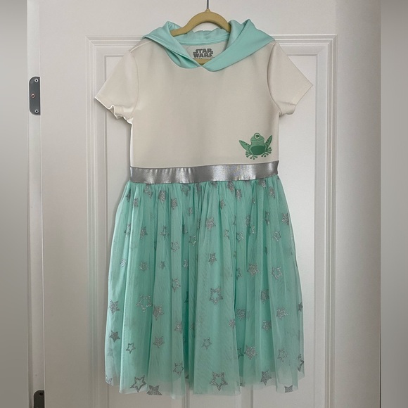 Star Wars Girls 10/12 Dress - Picture 2 of 6